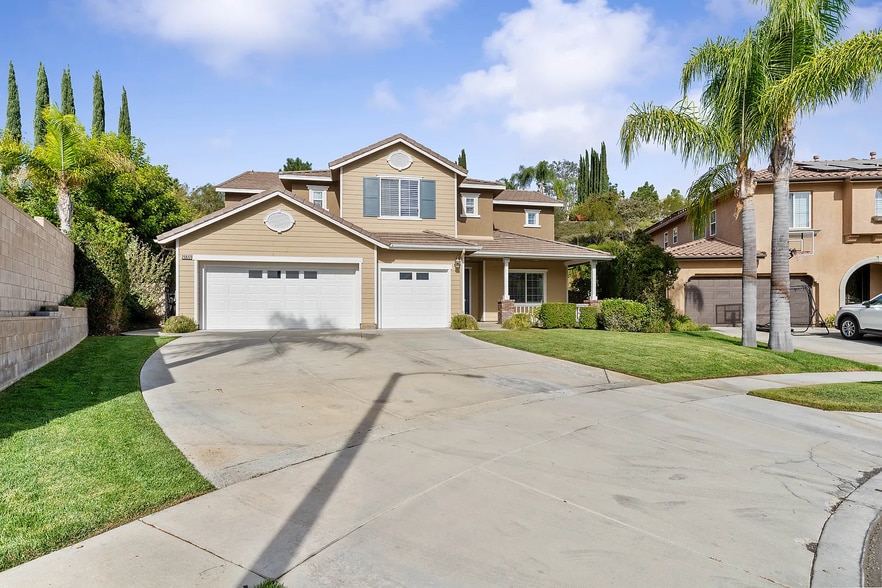 Building Photo - 25617 Henley Way