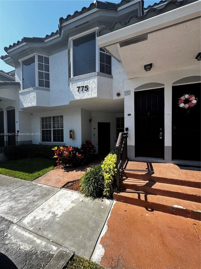 Building Photo - 775 SW 148th Ave