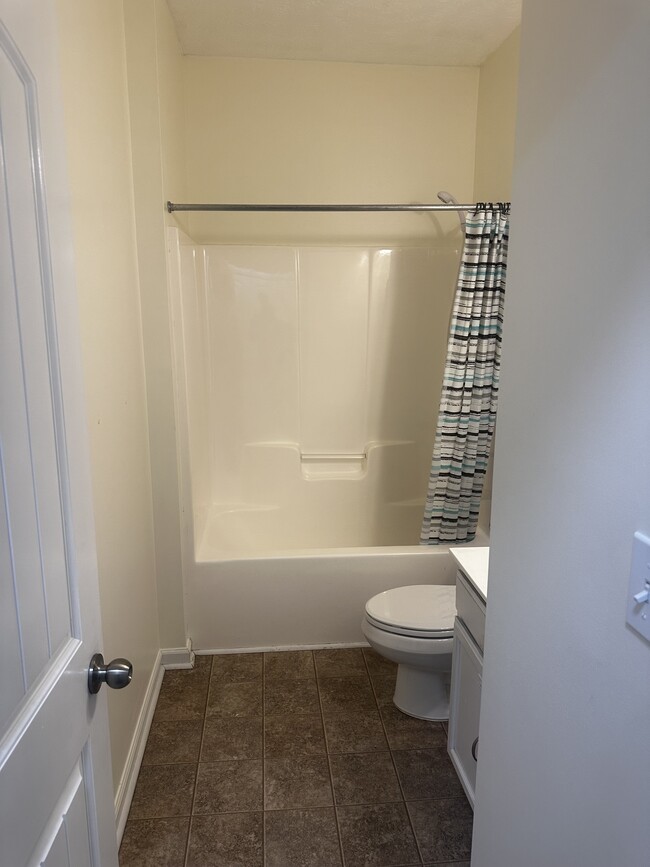 Building Photo - 110 Mingo Dr