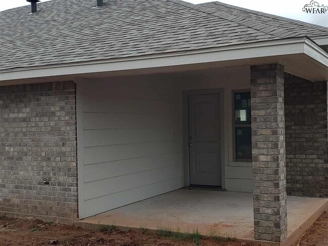 Building Photo - 1506 Hursh Ave