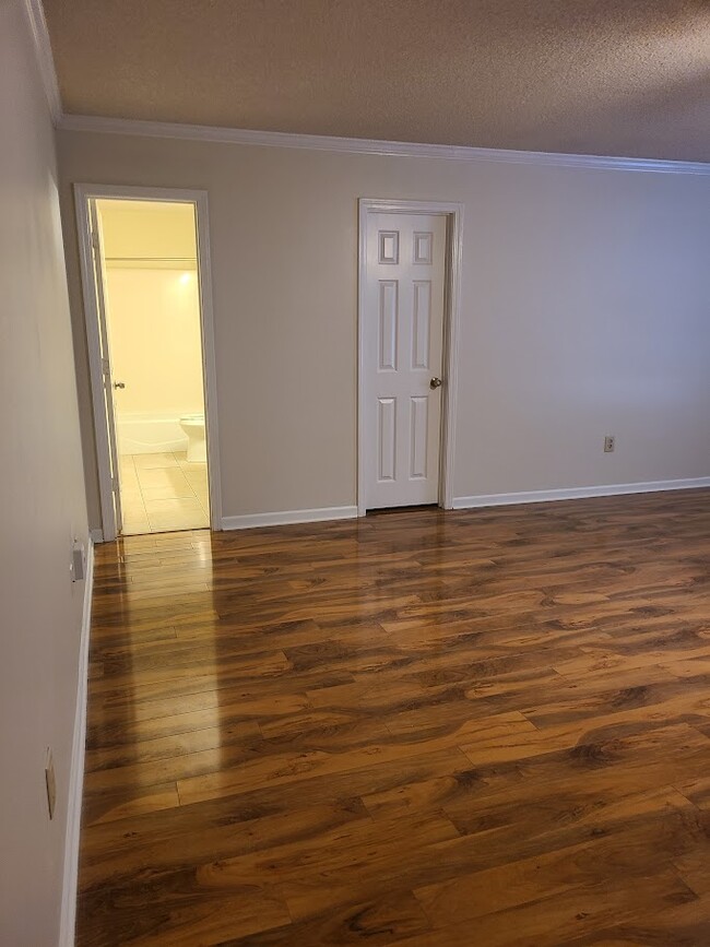 Master EnSuite Bath - 12435 Coursey Blvd