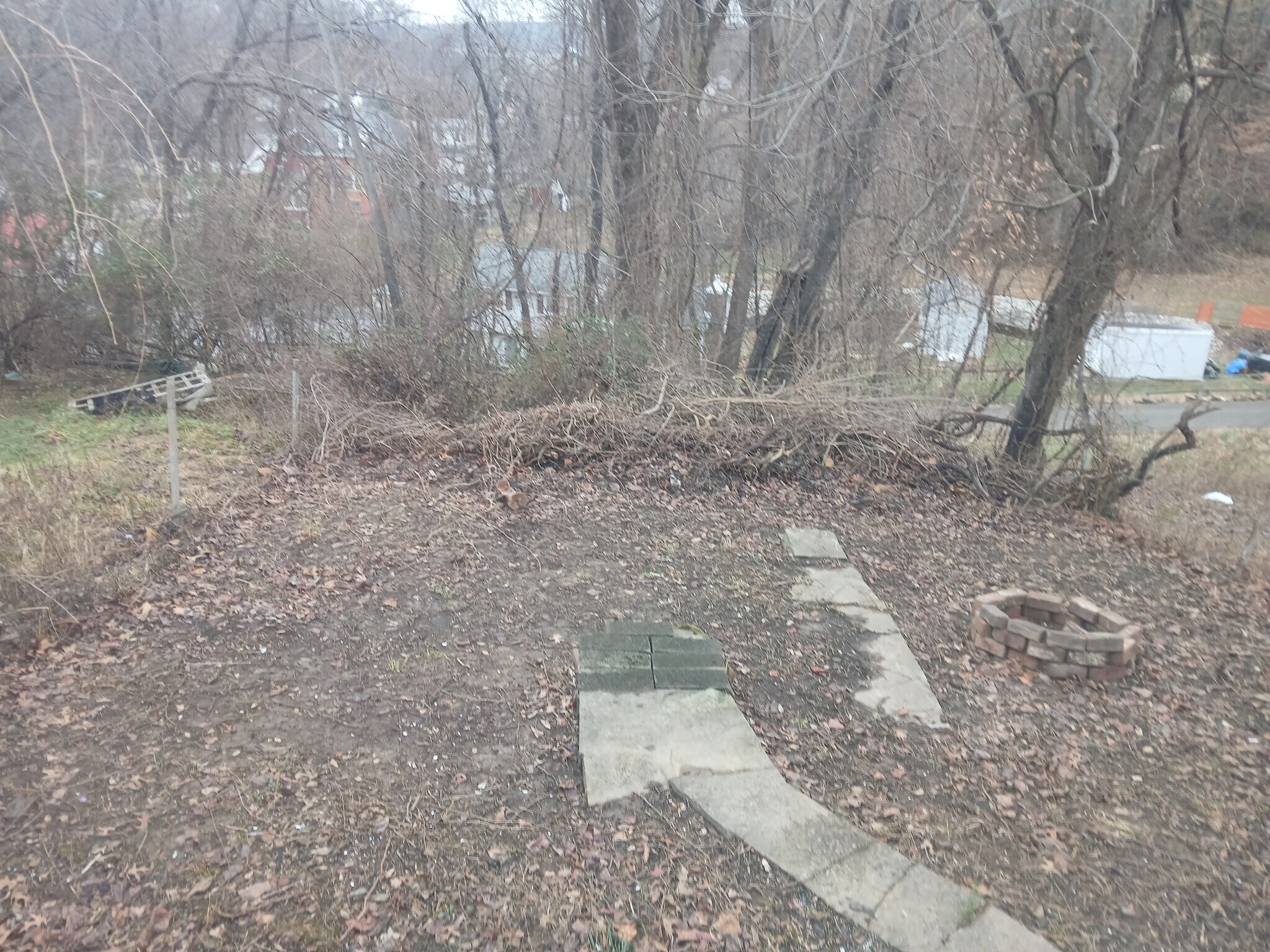 Building Photo - 2812 Overlook Dr