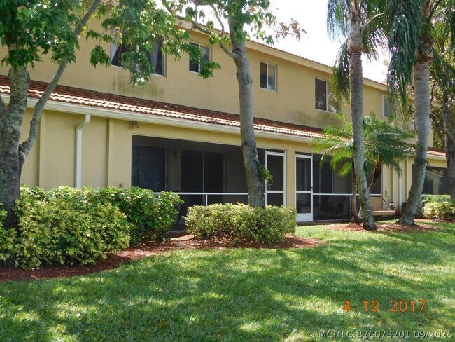 Building Photo - 1044 Arezzo Cir