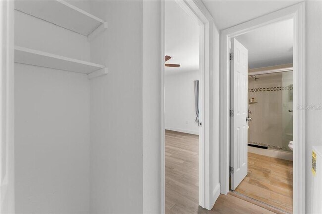 Building Photo - 11566 7th Ln N