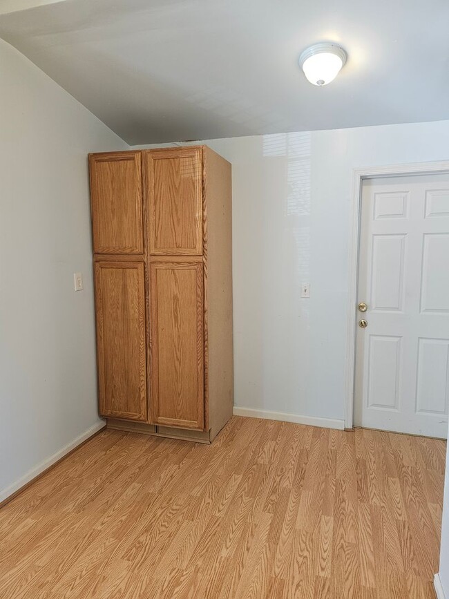 Building Photo - 966 Ave I