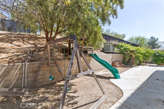 Building Photo - 36124 Madora Dr