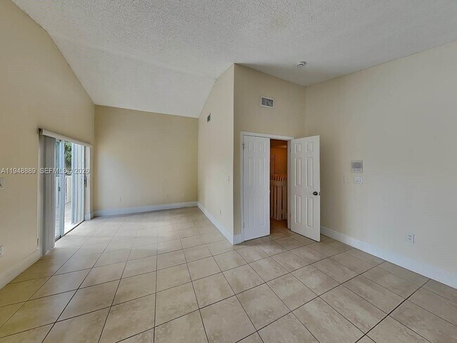 Building Photo - 12354 SW 143rd Ln