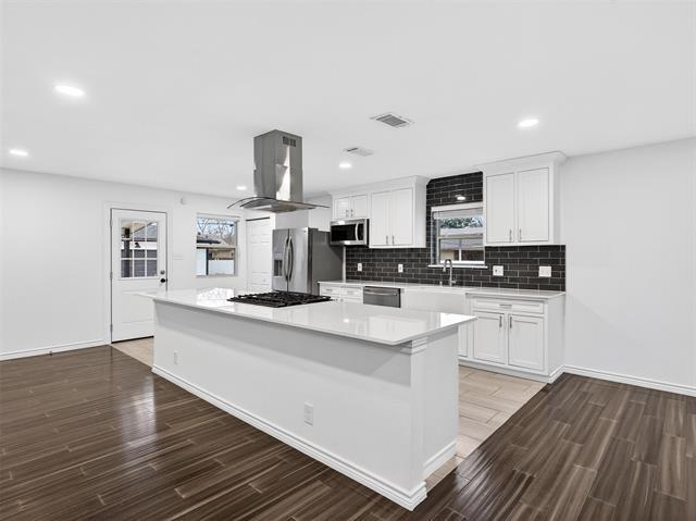 Building Photo - 1808 Oates Dr