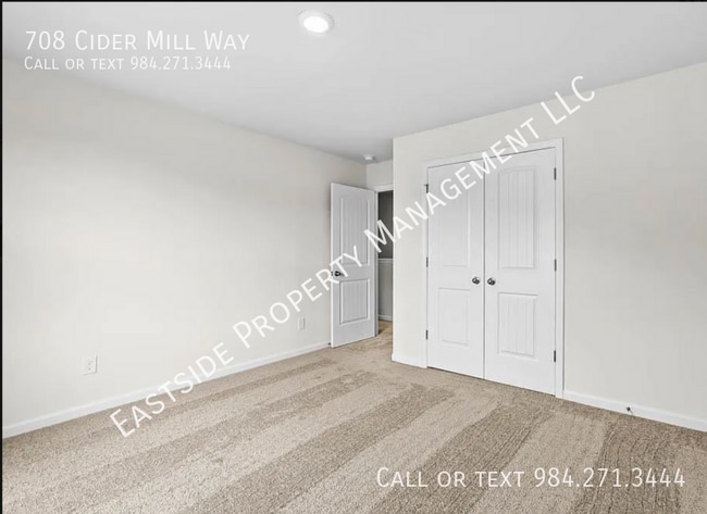 Building Photo - 708 Cider Ml Wy