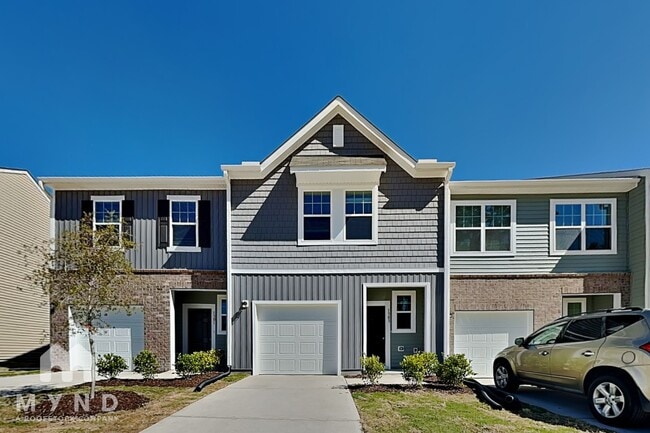 Building Photo - 1303 Tofino Dr