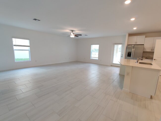 Building Photo - 13413 Sunset Sapphire Ct