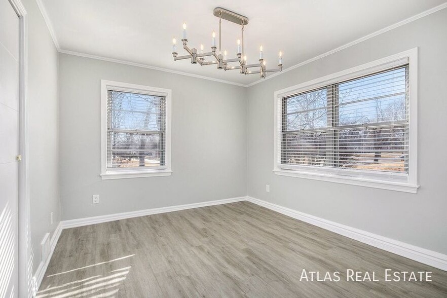 Building Photo - 7543 Booth Dr