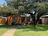 Building Photo - 7706 Caillet St