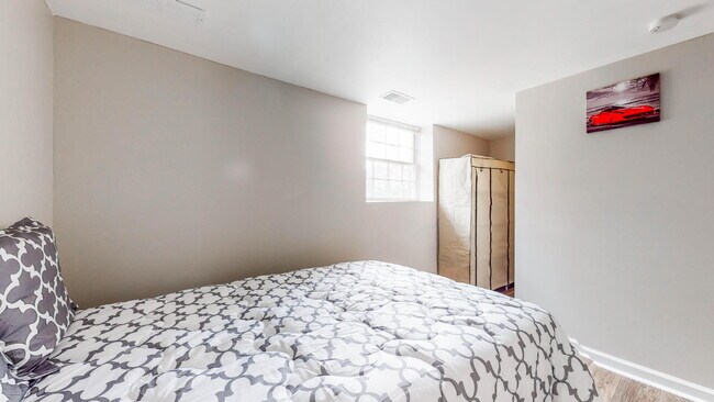 Building Photo - The Winmar | Enjoy convenient living in Conley, only 3 minutes away from the SR 42 @ Rock Cut Pl ...