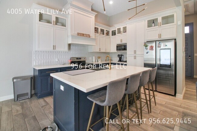 Building Photo - 4005 Water Lily Ave