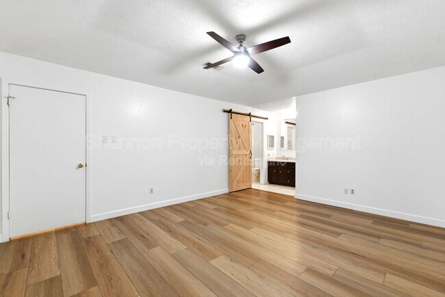 Building Photo - 6009 Leafwood Cir