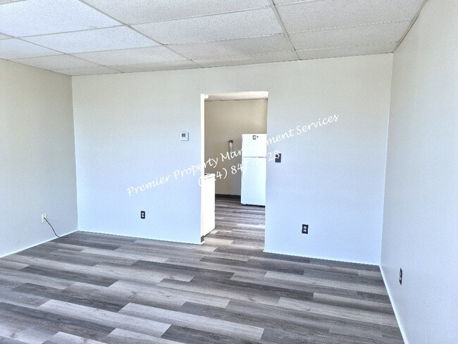 Building Photo - 485 New York Ave