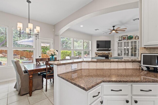 Building Photo - 15106 S Flamingo Dr