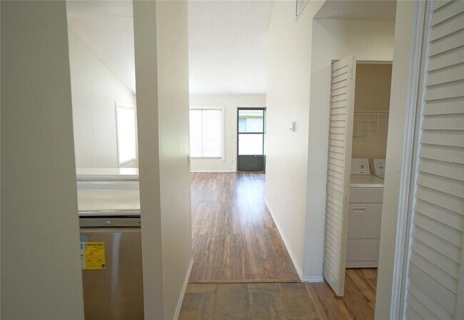 Building Photo - 7802 Amberlea Ct