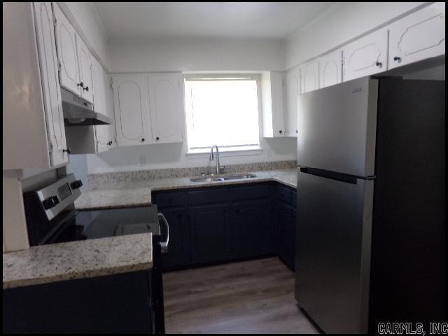 Building Photo - 4932 Longview Dr