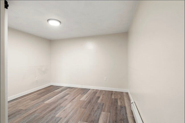 Building Photo - 55 White St