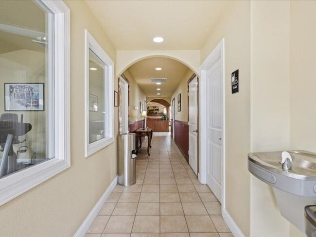 Building Photo - 6005C Chapel Hill Blvd