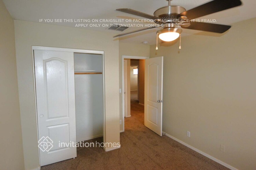 Building Photo - 13247 N 87th Dr