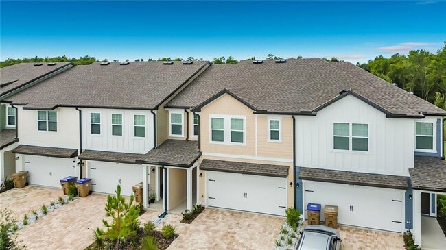 Building Photo - 2542 Grey Hawk Dr