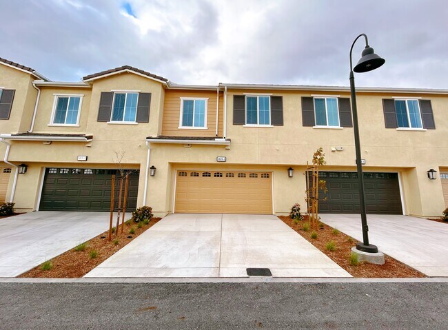 Building Photo - 5629 Kate Way
