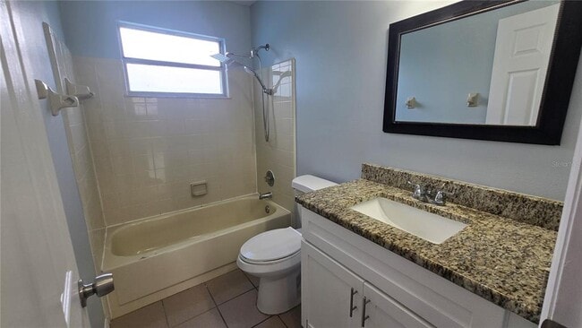 Building Photo - 2747 N Poinciana Blvd