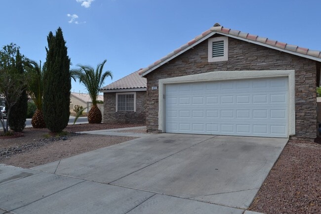 Primary Photo - NLV - 1 STORY CORNER LOT HOME