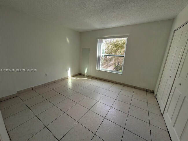 Building Photo - 9405 W Flagler St