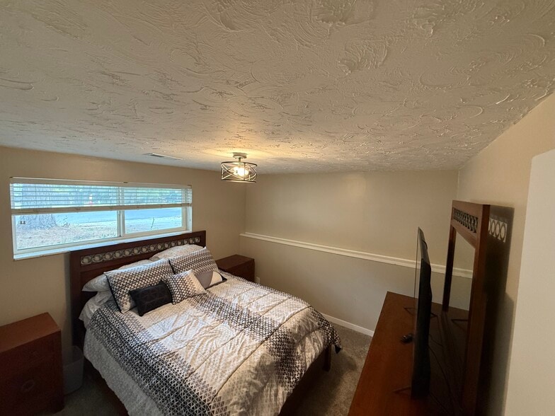 Primary Bedroom - 825-11575S E Sunburn Ln