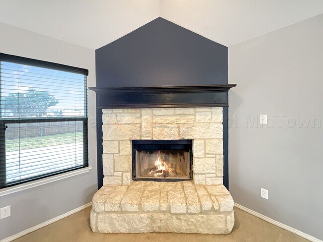 Building Photo - 2053 Leonard Ranch Rd