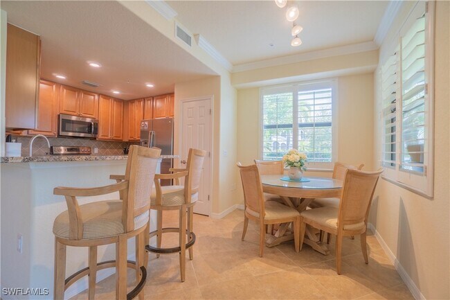 Building Photo - 9497 Casoria Ct