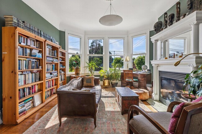 Building Photo - 2985 Harrison St