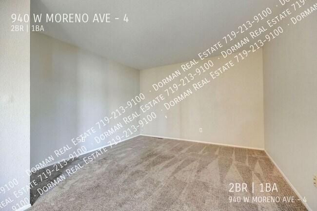 Building Photo - 940 W Moreno Ave