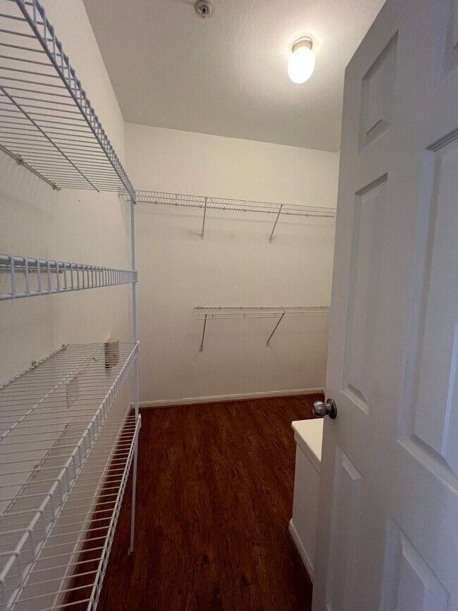 Building Photo - 12707 Boheme Dr