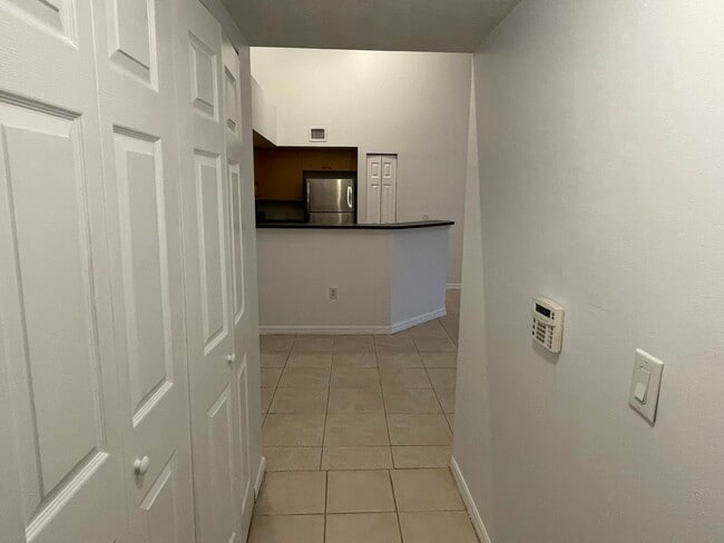 Building Photo - 4041 San Marino Blvd