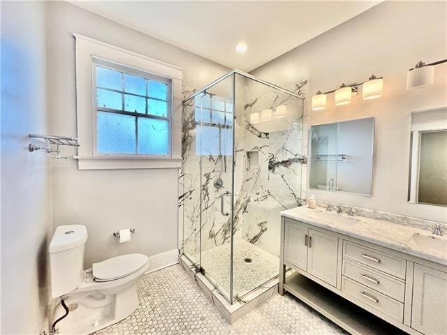 Building Photo - 2011 General Pershing St