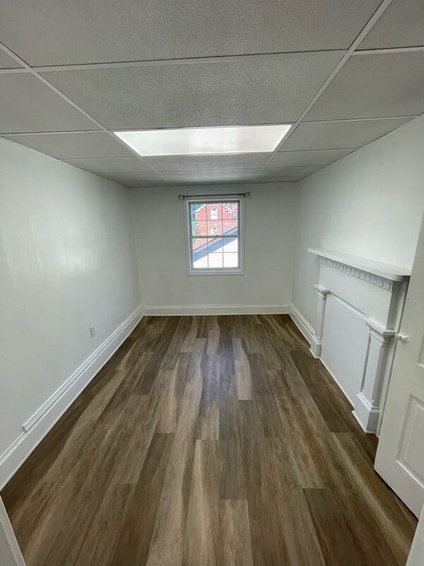 Building Photo - 405 Millbridge St