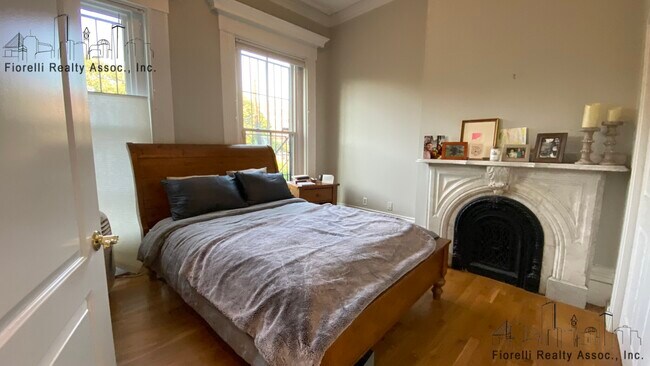 Building Photo - 7 Dwight St