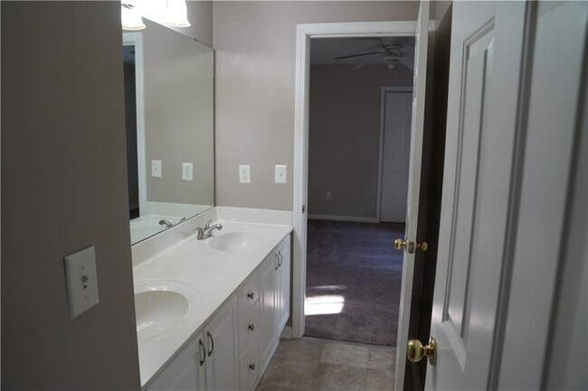 Building Photo - 7410 Brookstead Crossing