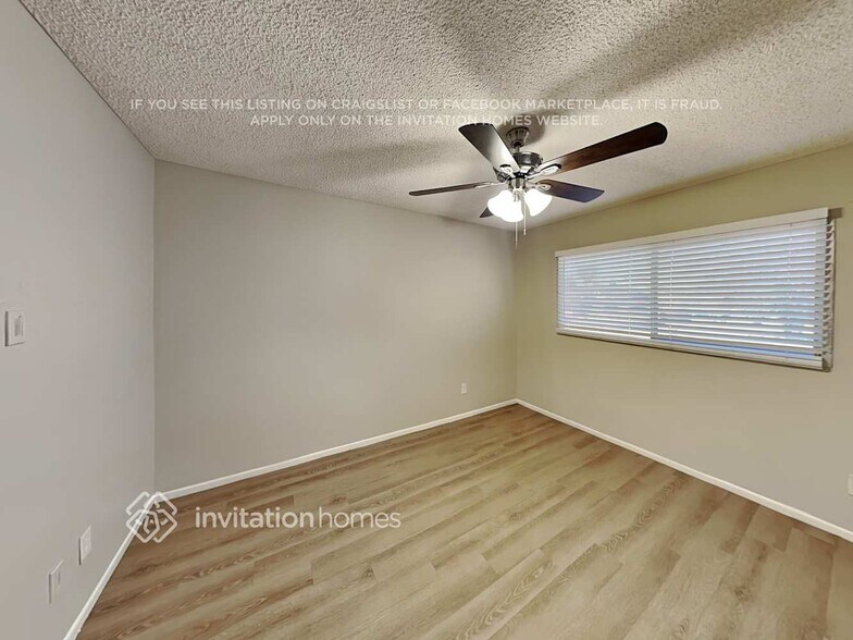 Building Photo - 4033 W San Juan Ave