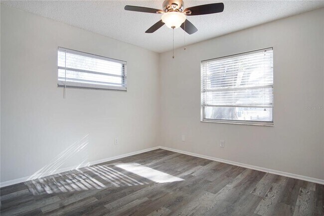 Building Photo - 2287 Avenue G NW