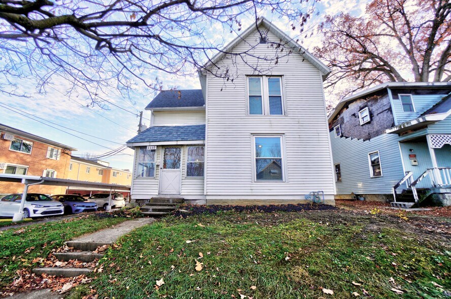 Building Photo - 1117 W High St