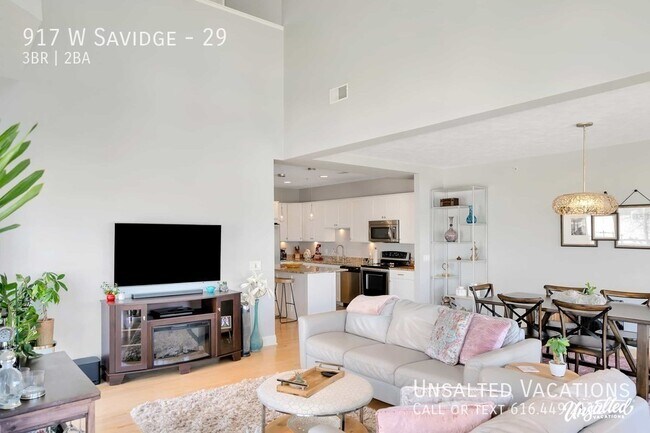 Building Photo - Spring Lake Condo w/ Lake Views
