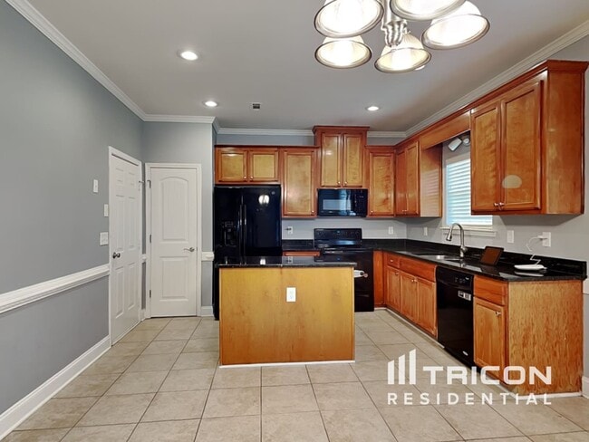 Building Photo - 207 Jack Cir