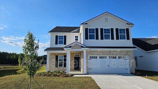 Building Photo - 16 Roxbury Dr