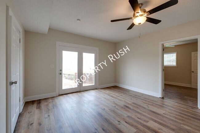 Building Photo - 56 Bell Rd